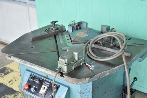 コーナーシャー アマダ CSW-220 | 中古機械・工作機械の買取・販売